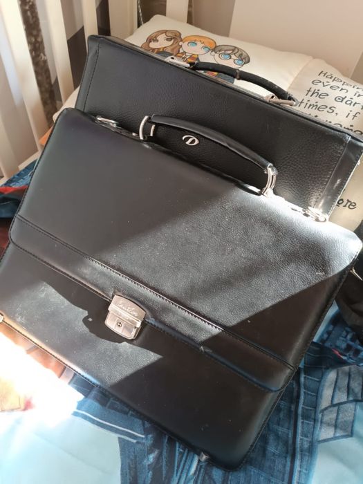 Продается кожаная папка