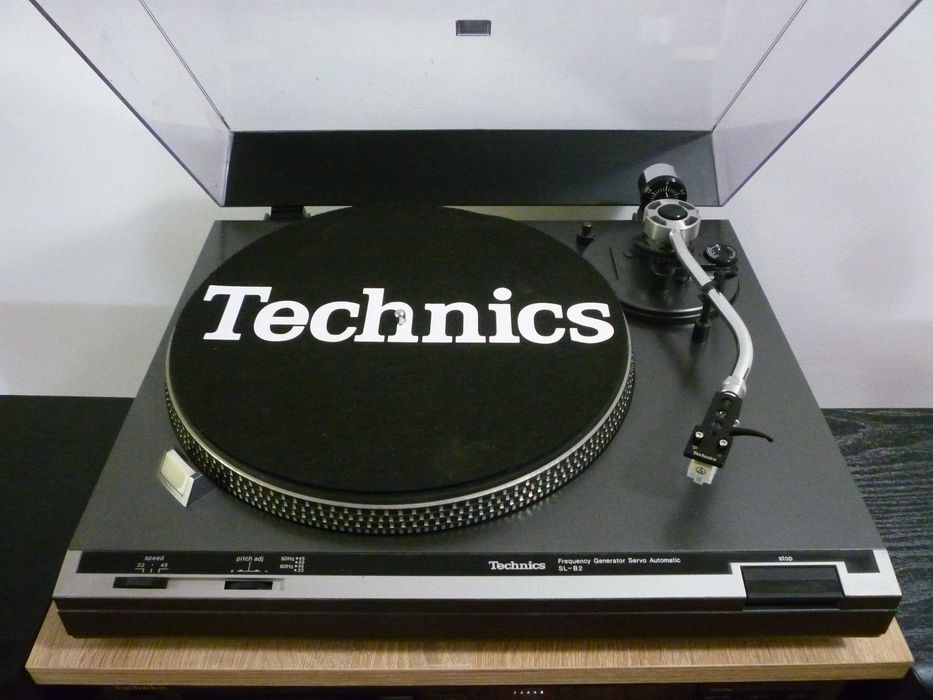 hi-fi   audio  sistem  technics