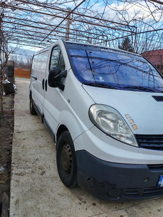 Vand renovat trafic 2008 , 90 cai masina se prezintă în stare buna