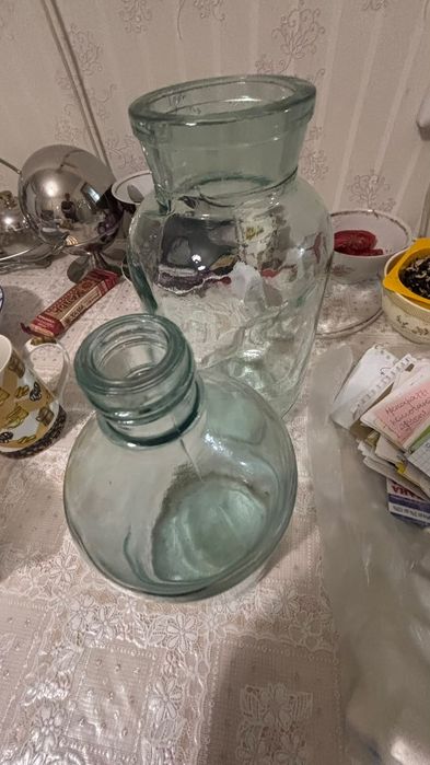 Банки хорошие продаем