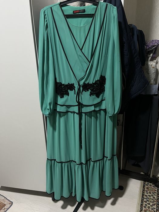 Платье вечерние