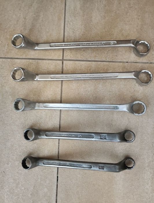 Продам ключи разные