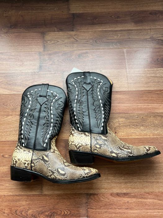 Нови Ботуши от ЕСТЕСТВЕНА ЗМИЙСКА кожа 45 номер