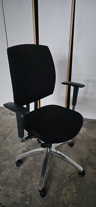 Scaune birou ergonomice