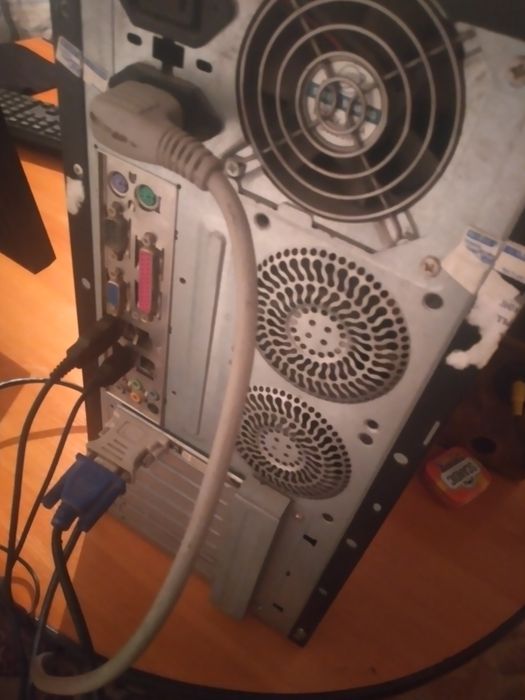 Продам компьютер