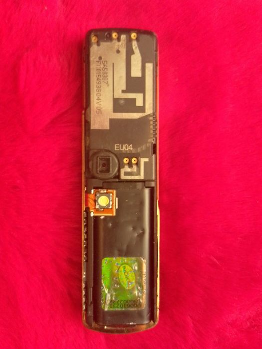 Продаеться ретро телефон Nokia 7380 Рабочий