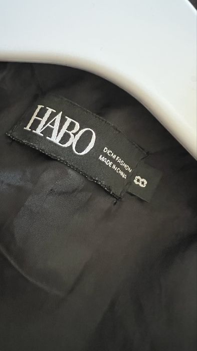 Кожаная курточка на девочку