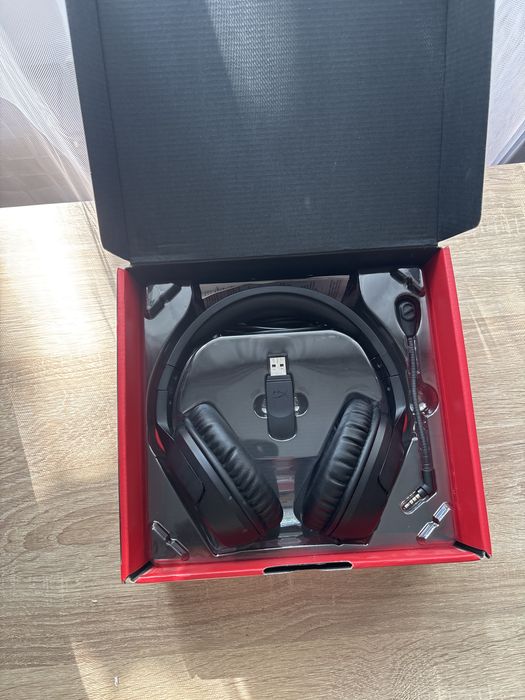 Наушники Hyperx