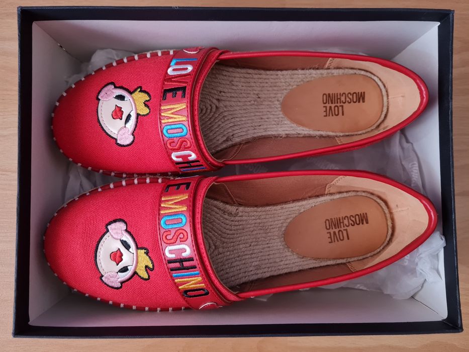 Оригинални дамски еспадрили Love Moschino
