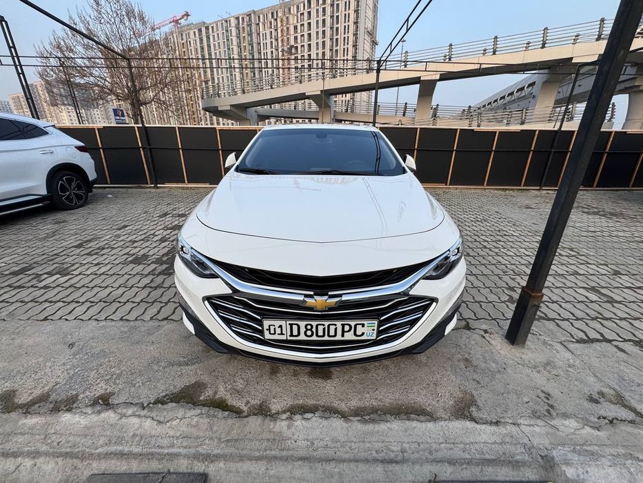 Продаётся Малибу премьер в отличном состоянии