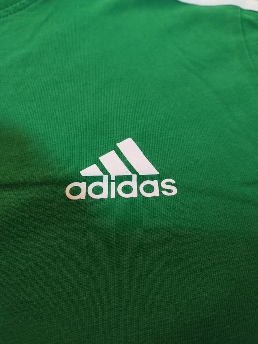 Tricou verde adidas