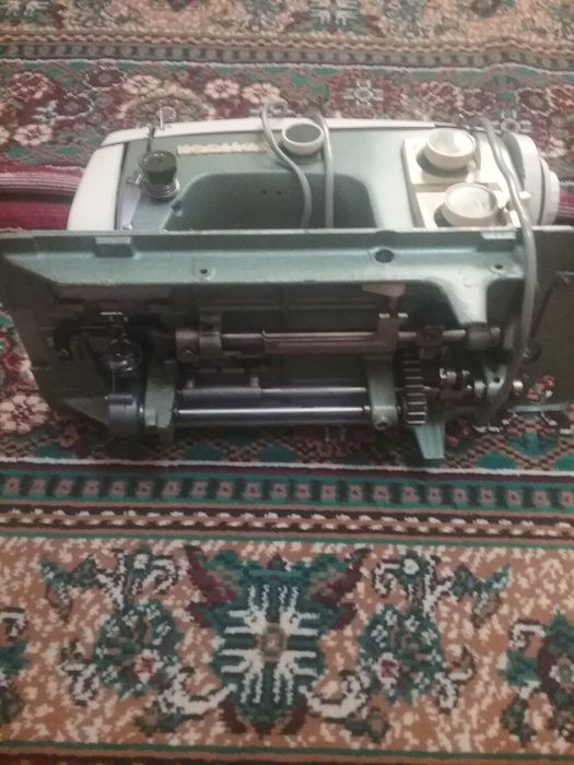 Швейные мошина сотилади