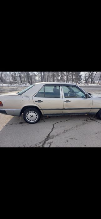 Продам мерседес 124