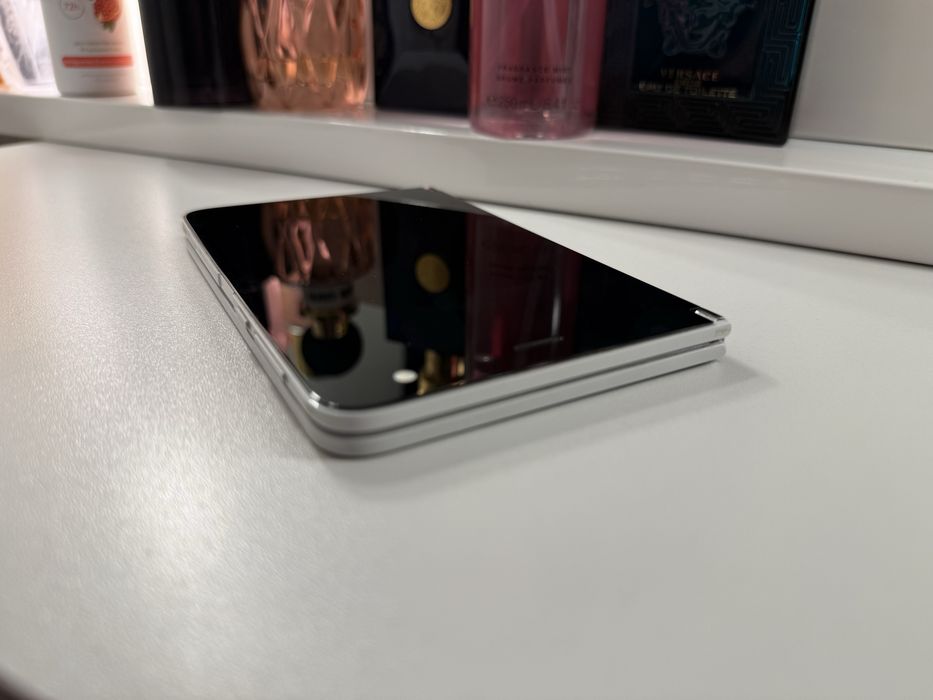 Telefon Microsoft Surface Duo 256GB