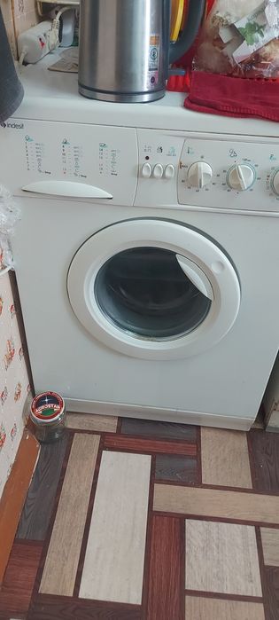 Стиралка и микроволновка