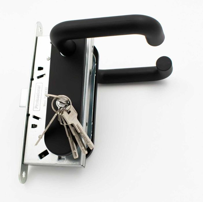 Комплекты замков для противопожарных и технических дверей