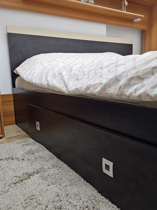 Vând pat dublu LEMS 160X200cm