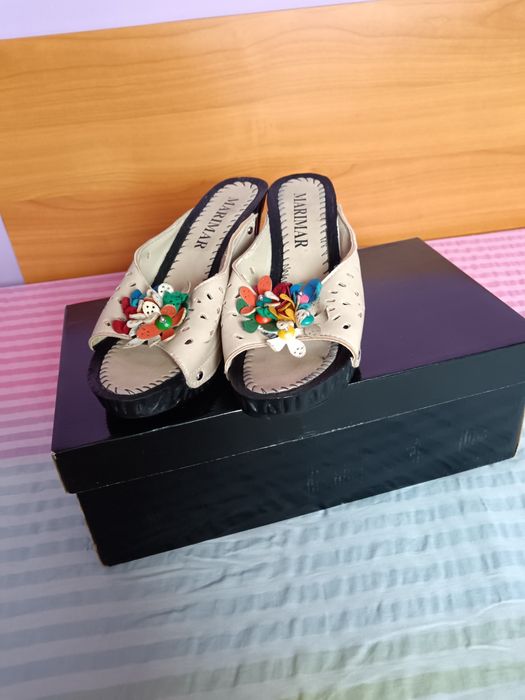 Vând Saboți Damă cu Platforma Mărimea 38