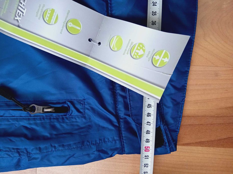 Нови ски гащеризони 52/54 размер