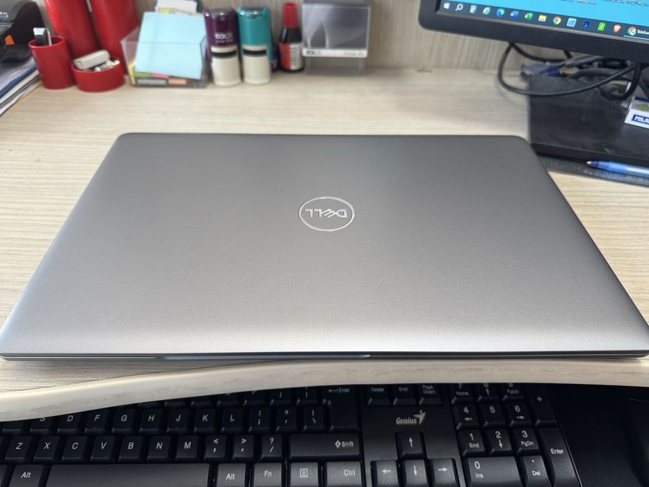 Laptop Dell Ultra 5/ssd512Gb/16Gb ddr5 Nou