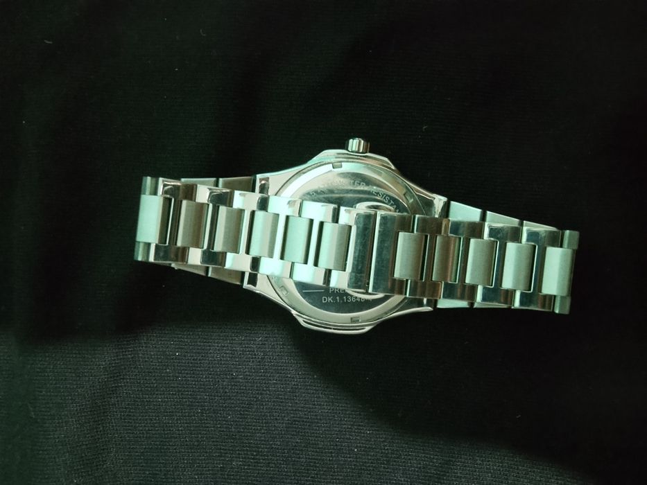 Vând ceas DANIEL KLENI in stare impecabilă