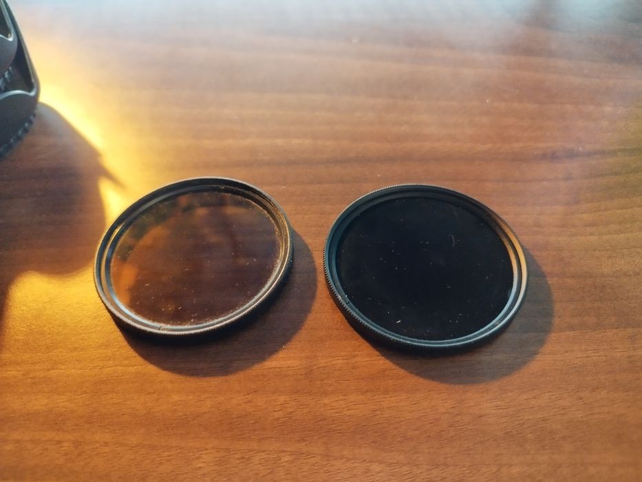 Aparat foto Canon 2000D + Obiectiv 18-55mm + accesorii