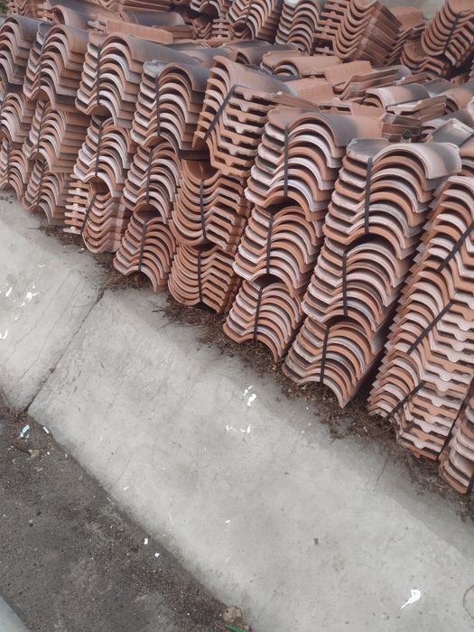 Vând țiglă import Italia
