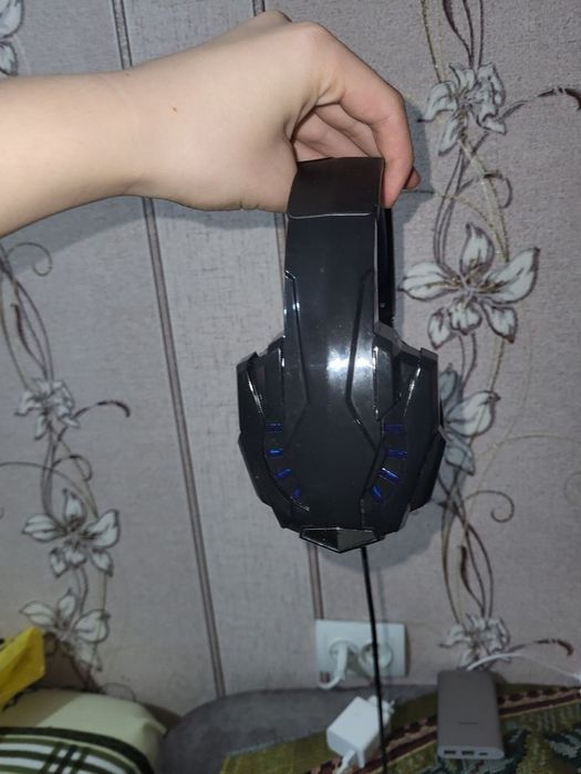 Продаются наушники для игр