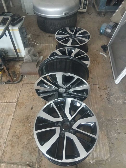 Диски новые 18 размер