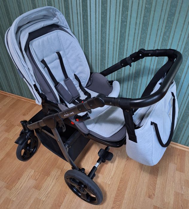 Детска количка 3 в 1 Mini Uno