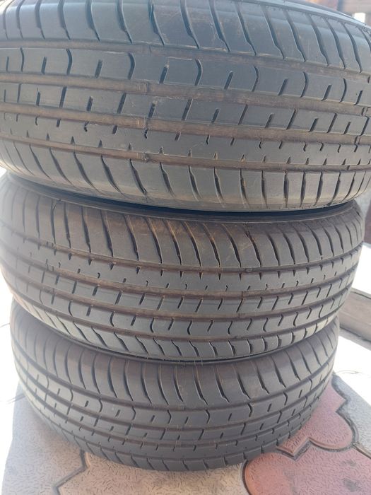 Шины  летние  комплект