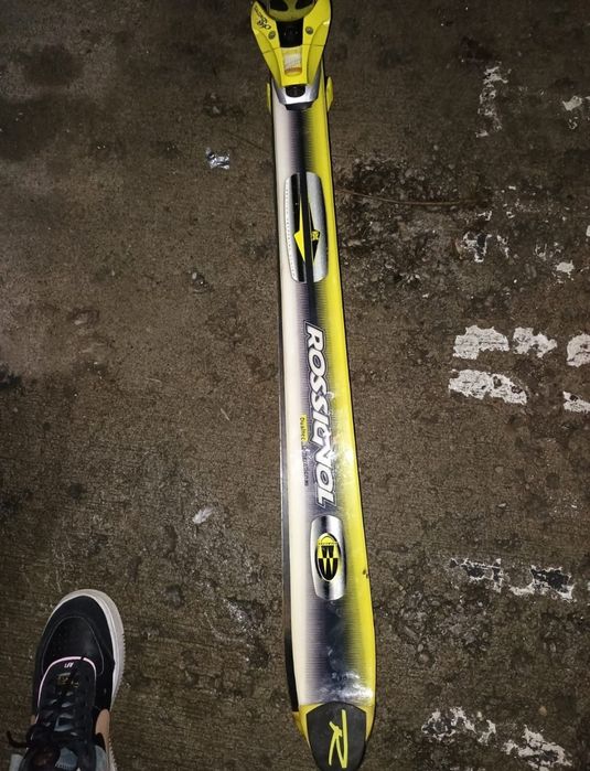 Schiuri Salomon 170 cm