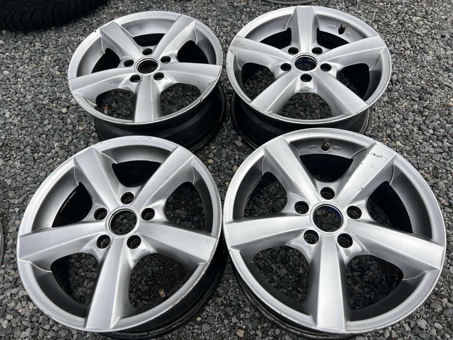 Джанти Dezent 5/112 Audi,VW,Seat

Употребявани, Шумен