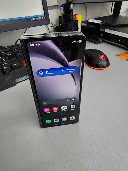 Samsung Galaxy Z Fold 5