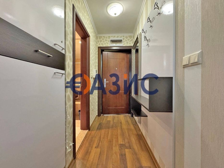 Продава се Двустаен апартамент в Поморие - 72 кв.м за 1598 €/кв.м - Снимка #4