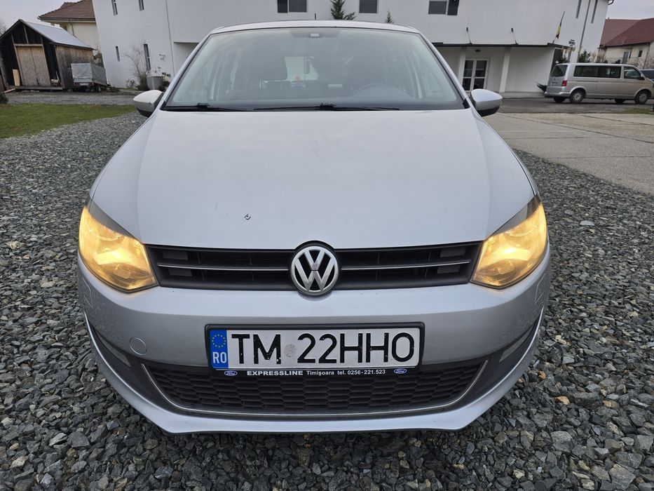 VOLKSWAGEN Polo 2011 — imagine 3