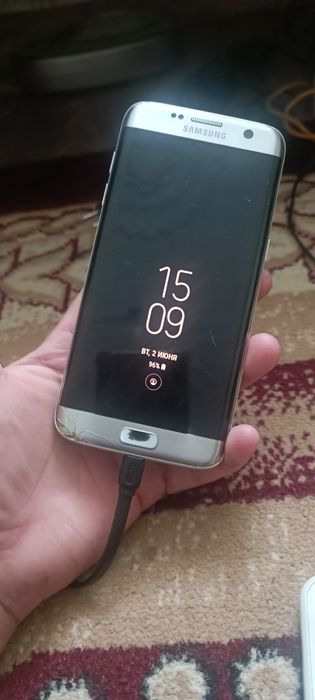 Продам Samsung S 7 edge