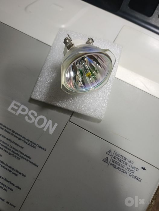 Лампы для проекторов Epson, SONY, BenQ, Acer и тд