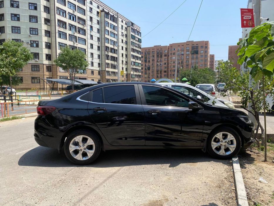 Onix Premier Turbo Naqtga Top tozza Bir qo’l minilgan