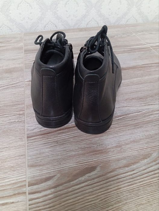 Ботинки мужские кожаные