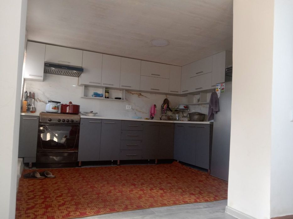 Кухоний мебел кламиза