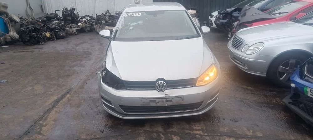 Dezmembrari / Dezmembrez VW Golf 7 (5G) [Fabr 2014-prezent] 1.6 TDI CLHA cutie viteze manuala cod culoare LA7W