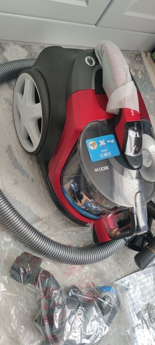 Пылесос  Philips