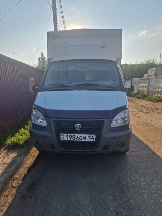 Продам  газель на ходу в отличном состоянии .