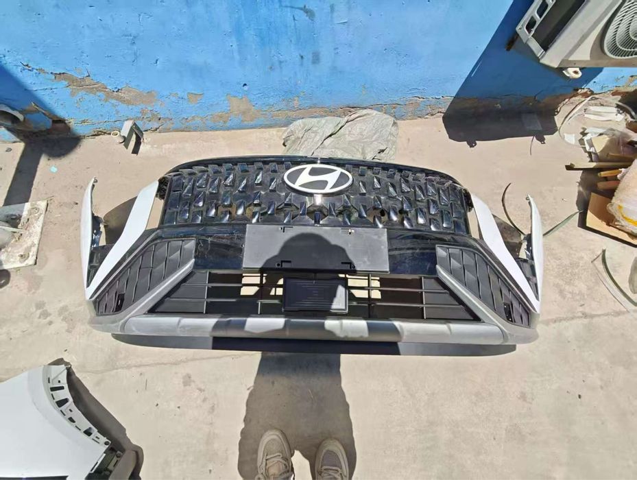 Бампер,фара,крыло,капот на Hyundai Mufasa