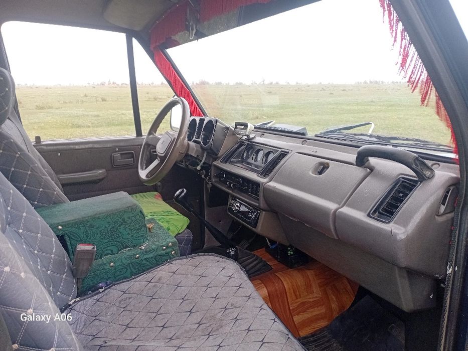 ISUZU TROOPER 1988  года