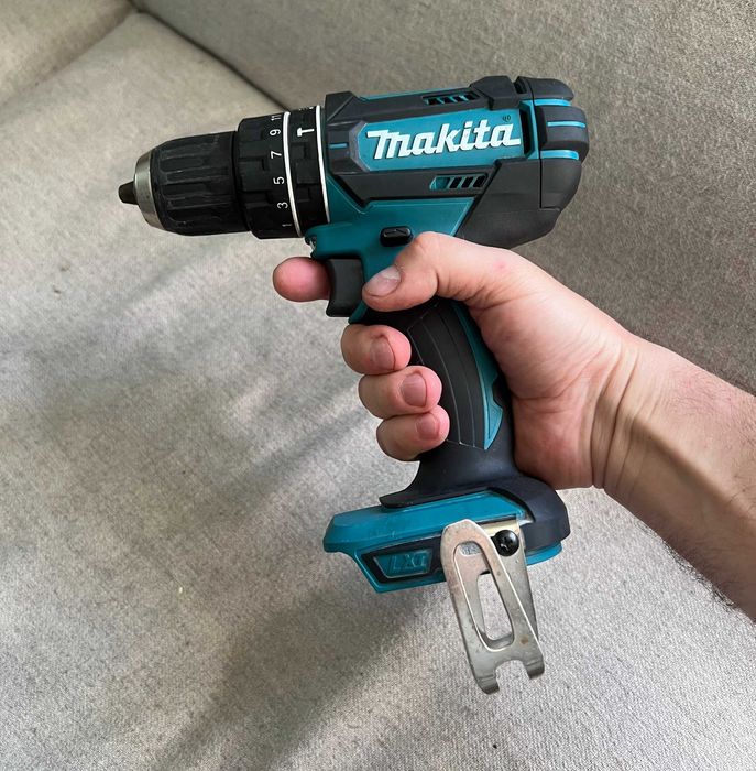 Masina de gaurit si insurubat cu percutie Makita DHP482 - corp