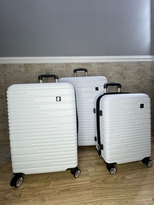 Чемодан все размеры и цвета