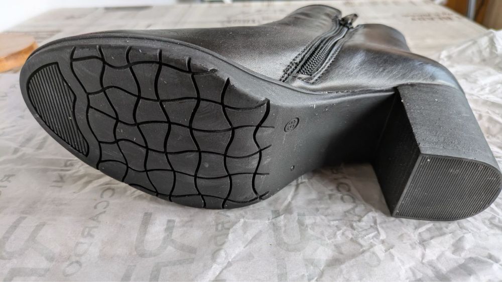 Боти чисто нови Baerchi