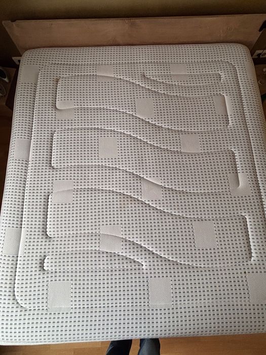 Saltea lux Pikolin Suprem 30cm si somiere 180x200 Super pret